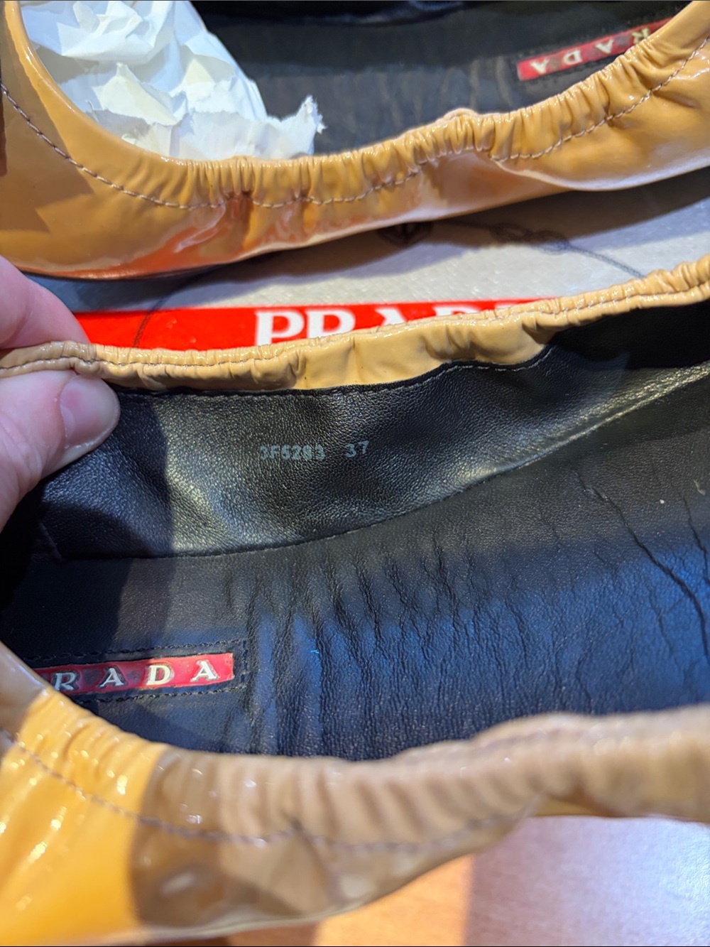 PRADA SIZE 37 Black and BEIGE Patent Leather Ballet Flats with Bow - Picture 10 of 12
